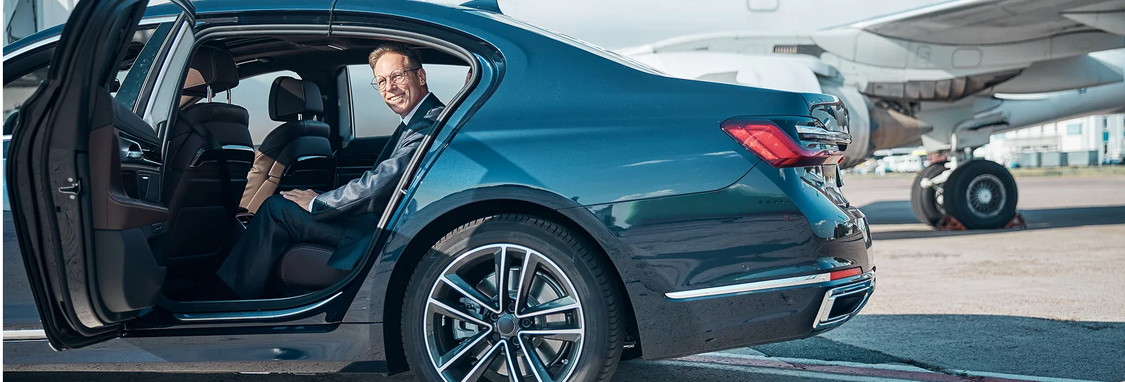 pre-book-airport-chauffeur-service-for-heathrow