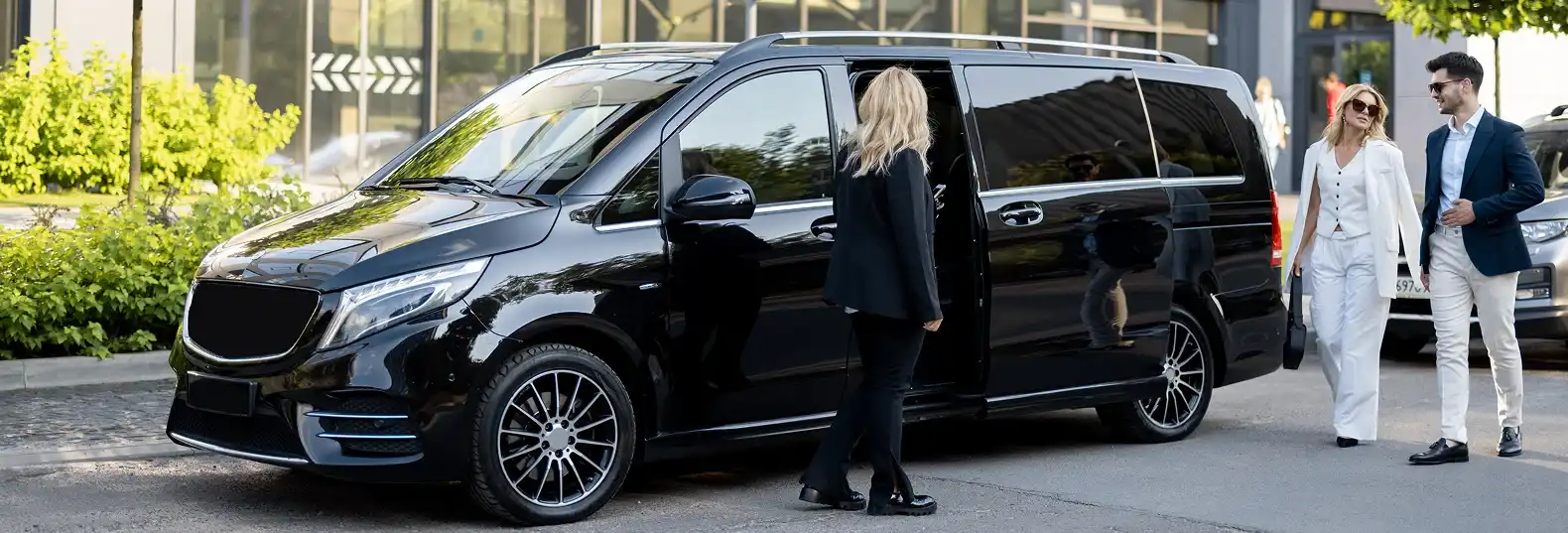 reasons-to-hire-a-corporate-chauffeur-in-london